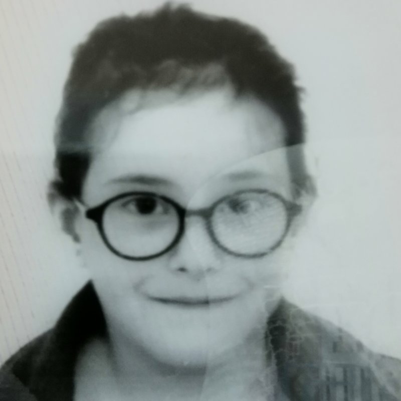 CANDELA LOPEZ LOUZAN