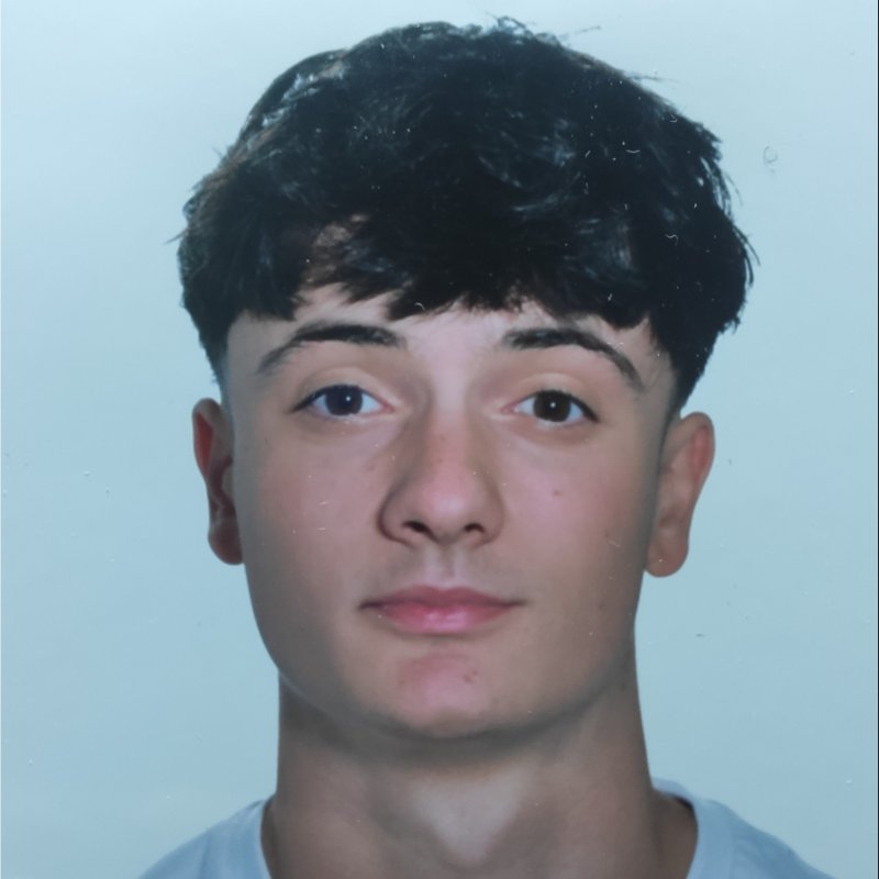 LUCAS DELGADO PALACIOS