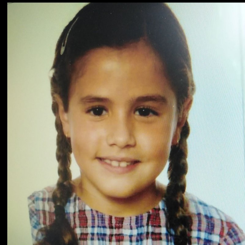 NEREA AZPARREN MICHELENA