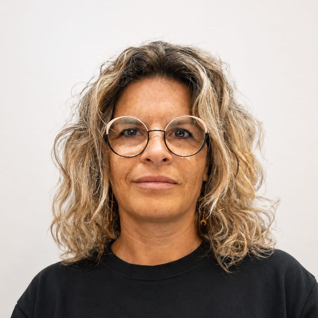 MARIA PILAR FERNANDEZ HOLGADO