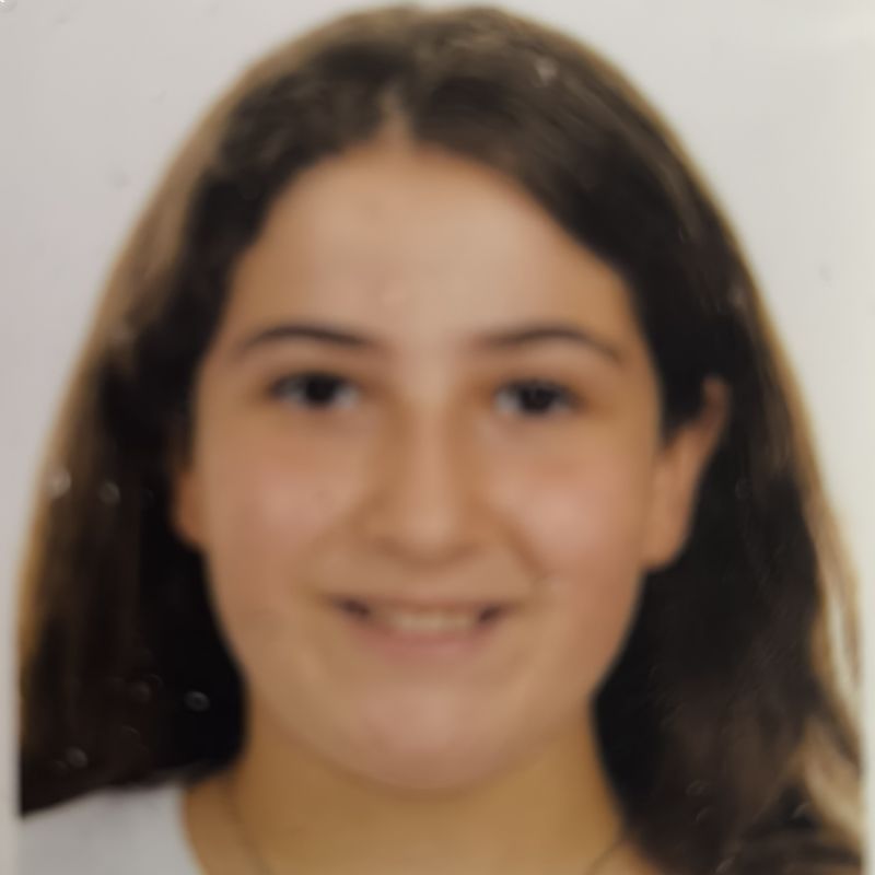 LUCIA CUEVAS POSADA 