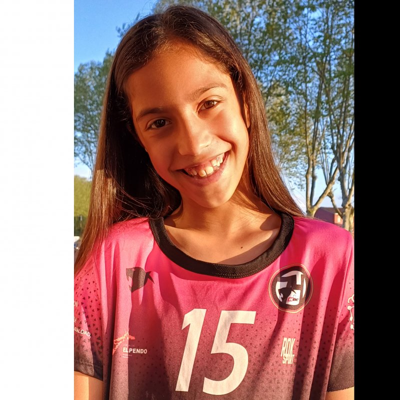 JULIA FERNANDEZ ANTUÑA