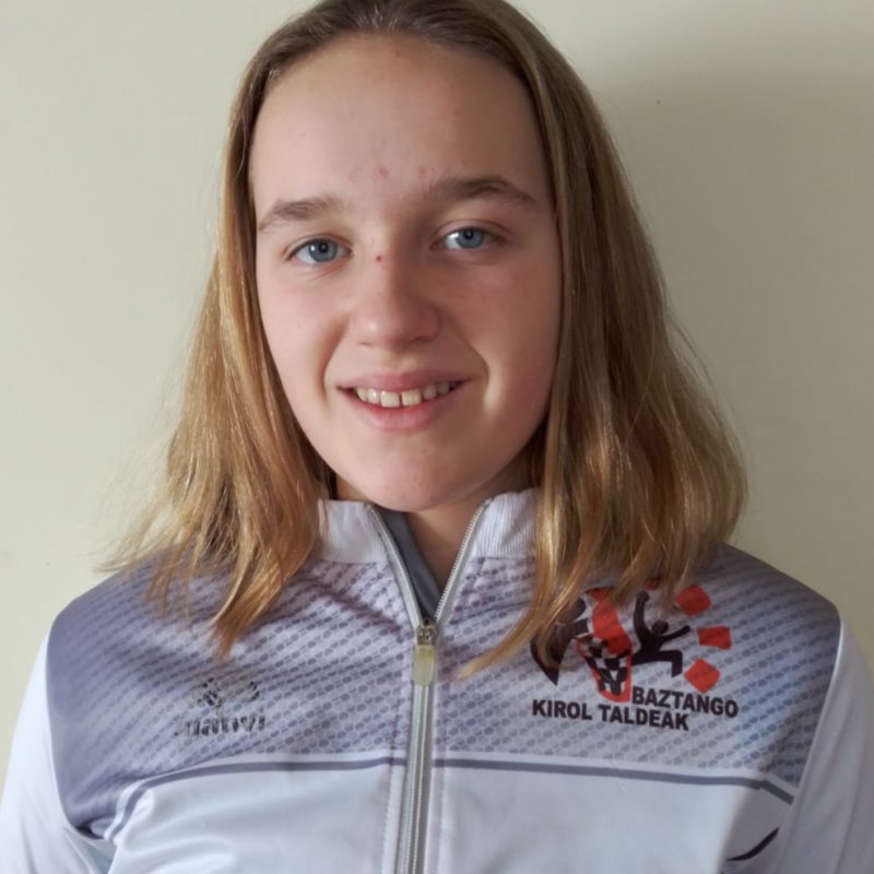 ARANTXA ETXEBERRIA ZABALETA