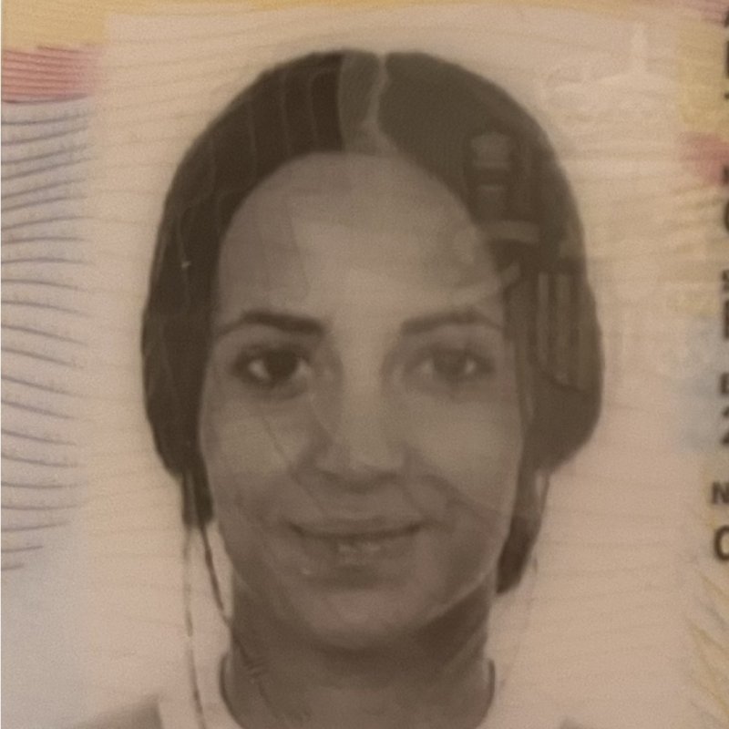 CARLA  ESPINOSA TAPIADOR