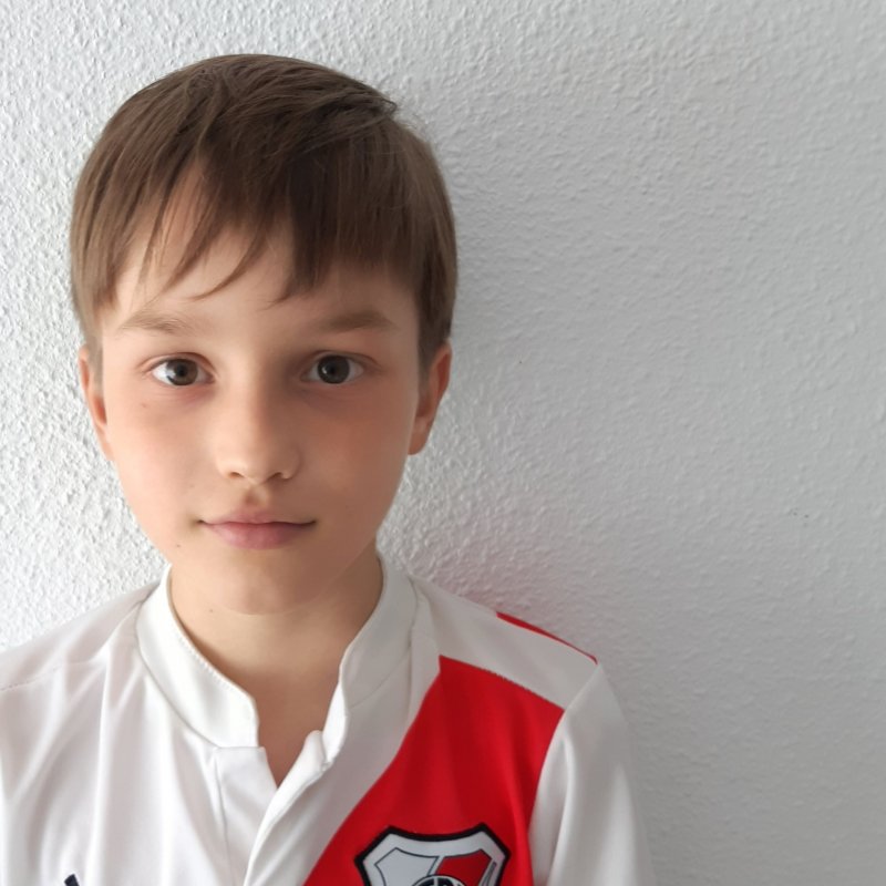 LUCAS  KãTHLER SALVATORI