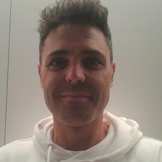 MIGUEL LORENZO HERNANDEZ