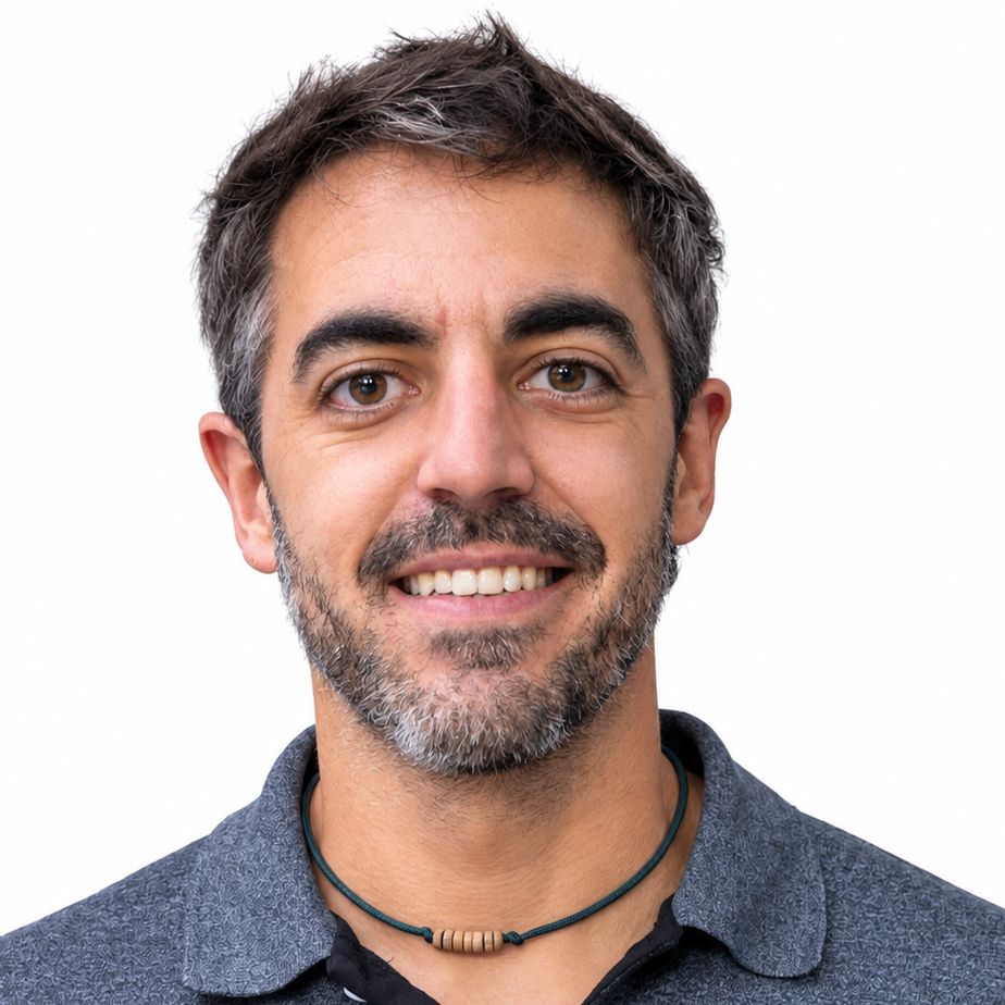 MARIO LORENZANA VELASCO