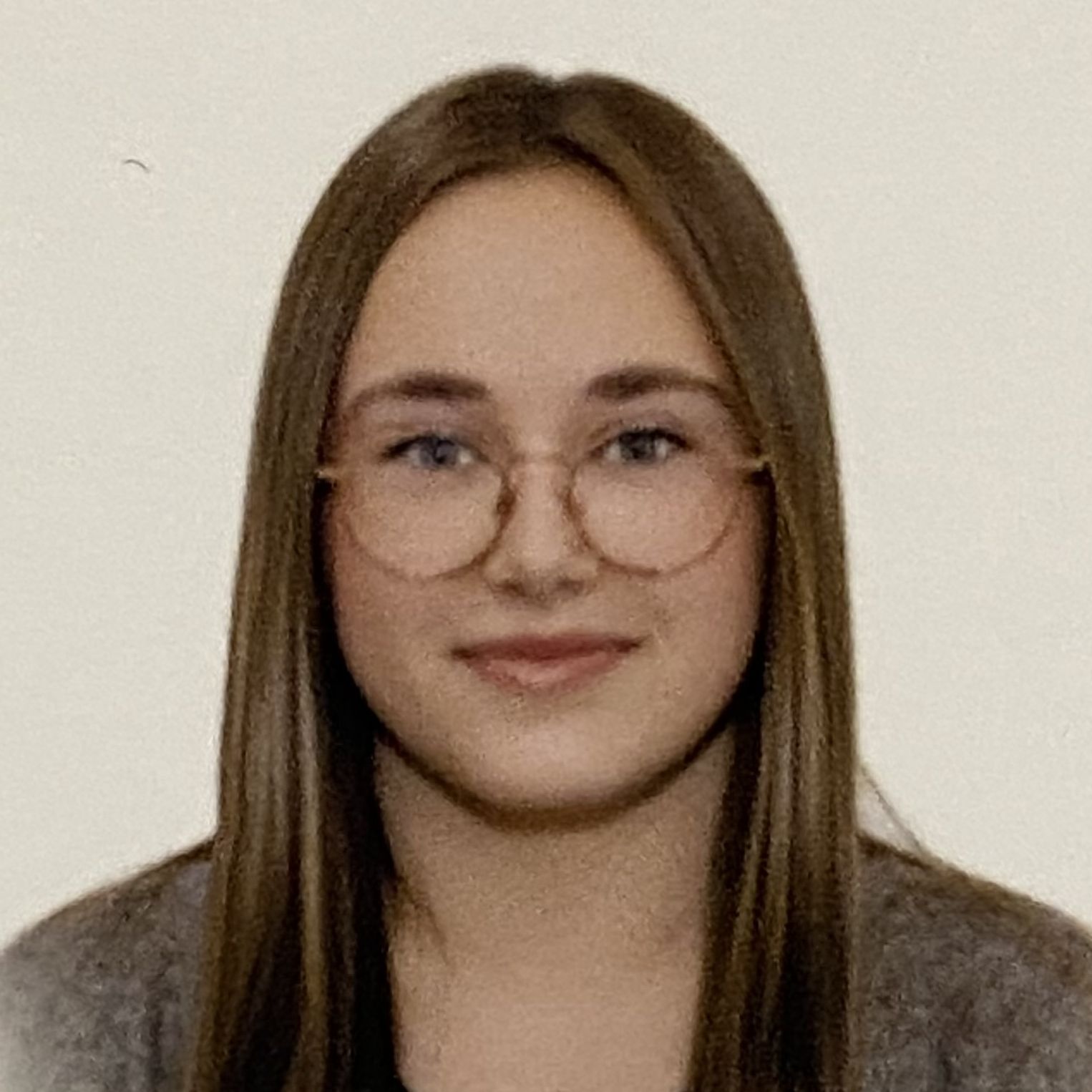 RAQUEL CASTILLO GOMEZ