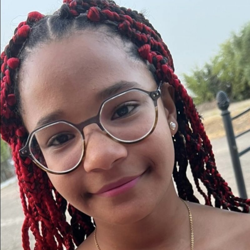 LUISA MARIA  REYES VARGAS 