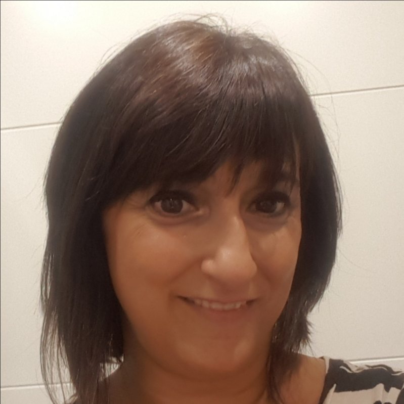 ANA IZQUIERDO CABEZA