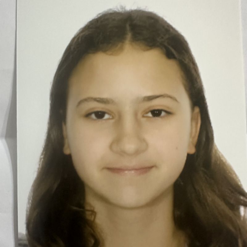 ARIANA ROBARCIUC ROARCIUC