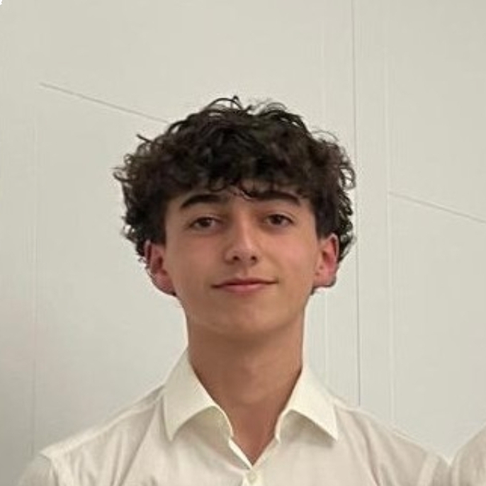 IÑIGO ELUSTONDO ITURBE