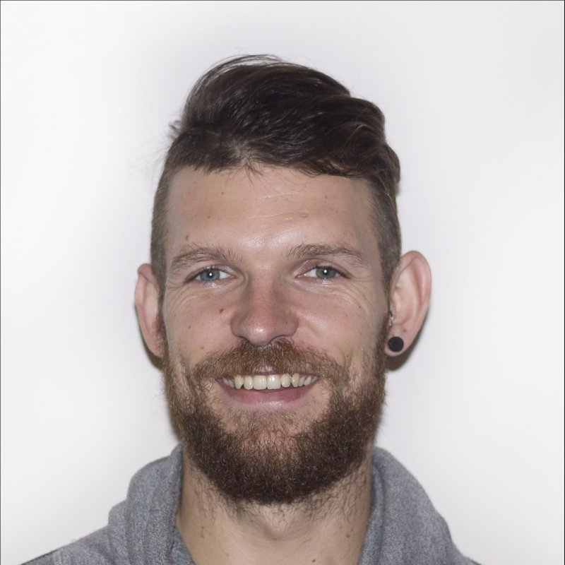 CARLOS MARTIN MOLLAR