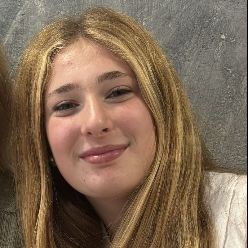LOREA AGUDO AQUILUE