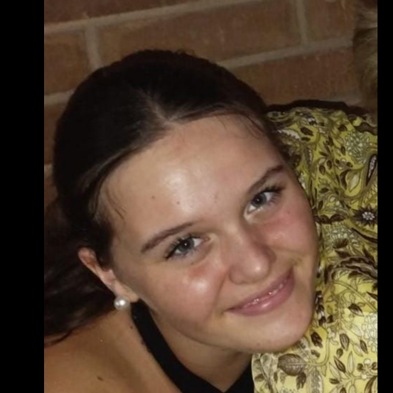 MARINA MONTESINOS CASTILLO