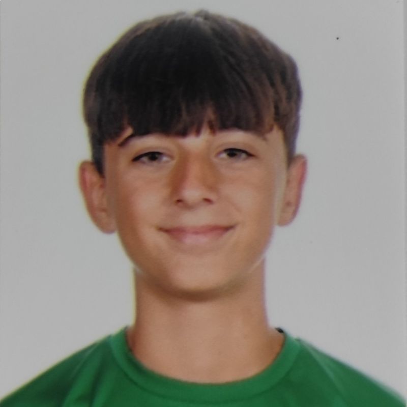 ADRIAN VILCHEZ BARBERO