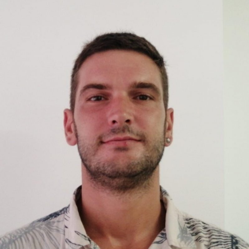 ADRIAN  CHAVES SOLER