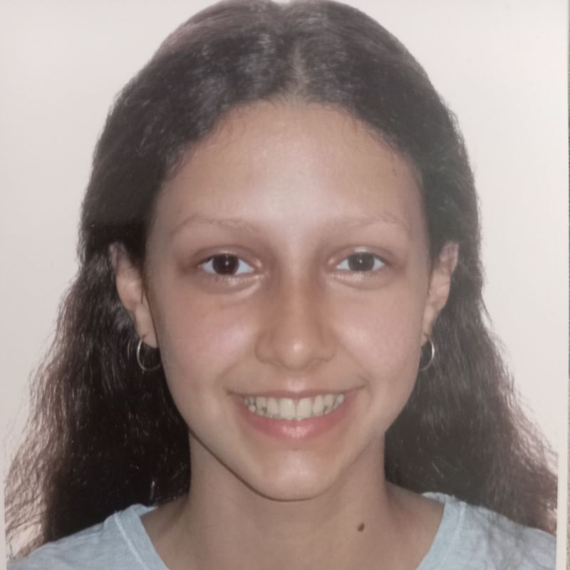 SARA HAJBI LOPEZ DE ROZAS