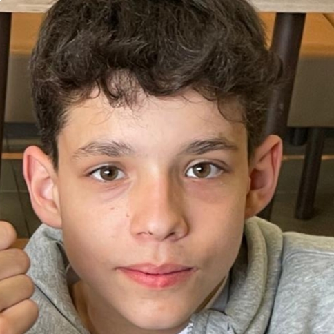 ARNAU PLANELL FANECA