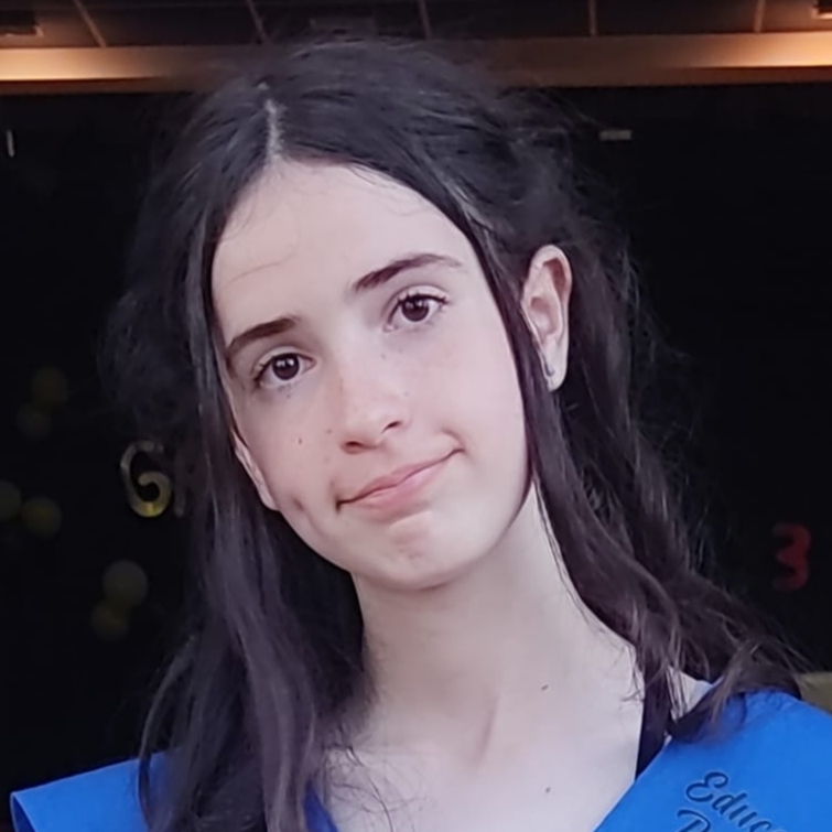 ANGELA BARROSO SALINAS