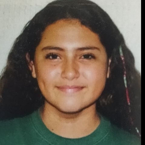 CLAUDIA  VICTORIO ROCA