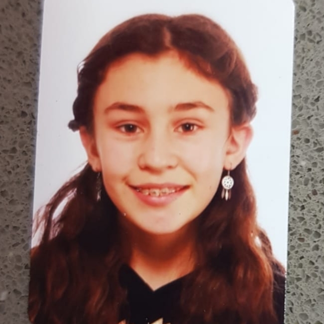 CLAUDIA CAMPABADAL CLOSA