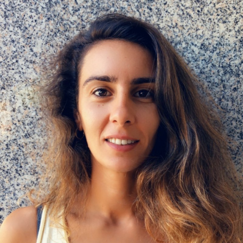 LUCIA GROBA FERNANDEZ