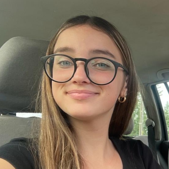 ROXANA ADELINA ROTARIU