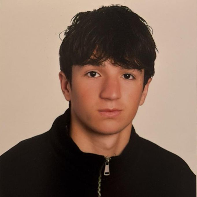 ERIC BUJAN GOMEZ