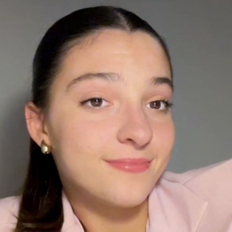 PAULA REINA GONZALEZ 