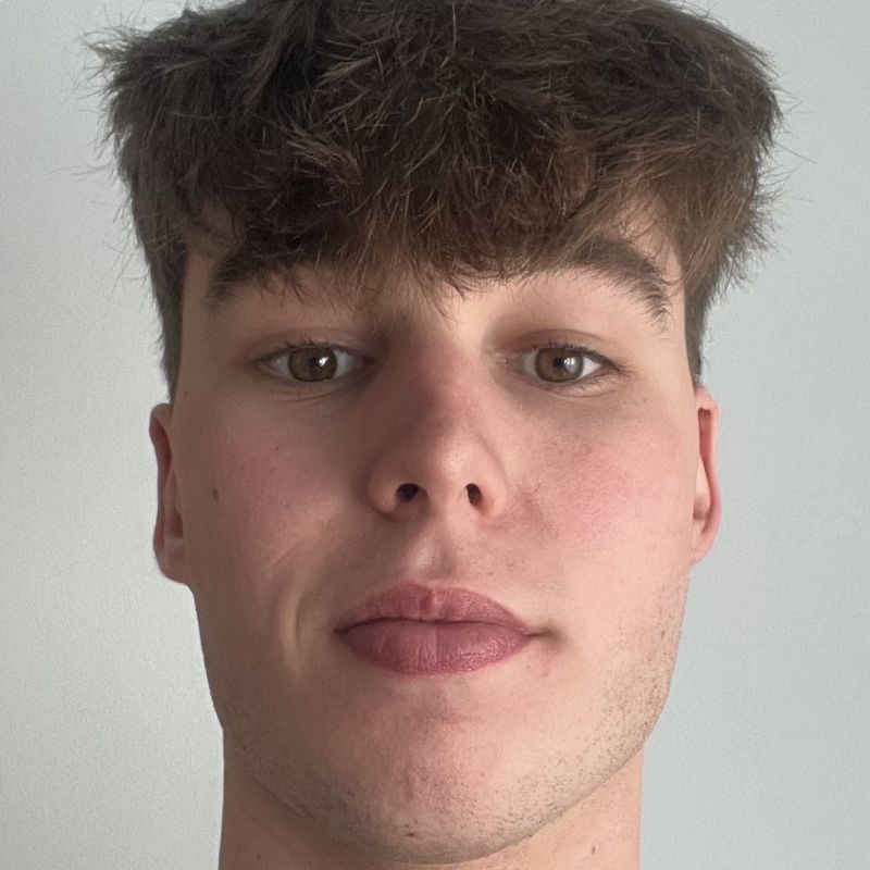 GUSTAVO LORENTE BUESA