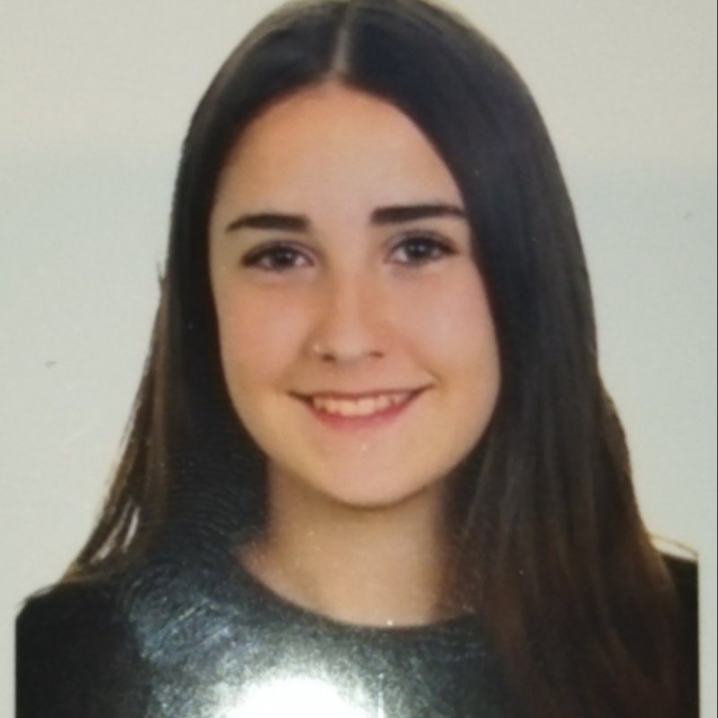 LUCIA CANTERO ARINERO