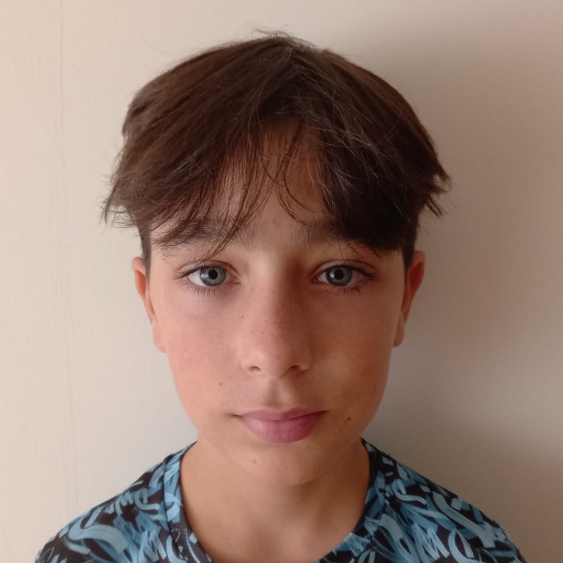 JAVIER APEZTEGUIA MARTIN