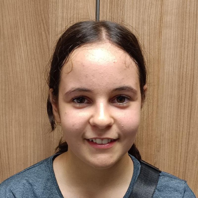 ARIADNA NIÑO VALIENTE