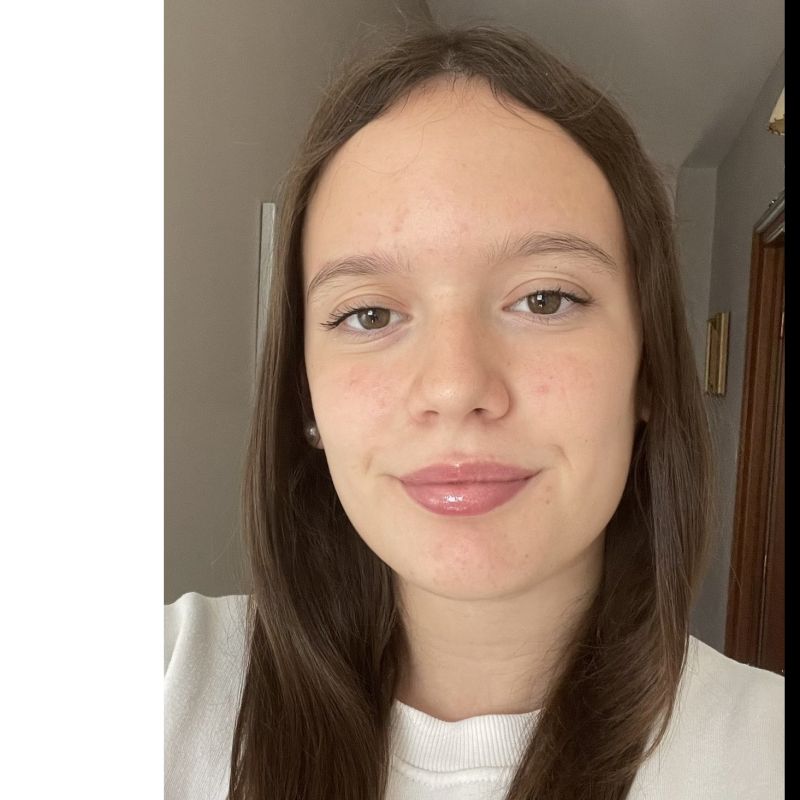 STEPHANIE BANDEIRA PARADELA