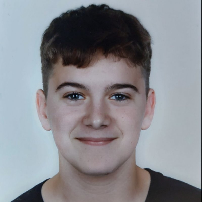 RICARD FERNANDEZ OLIVE 