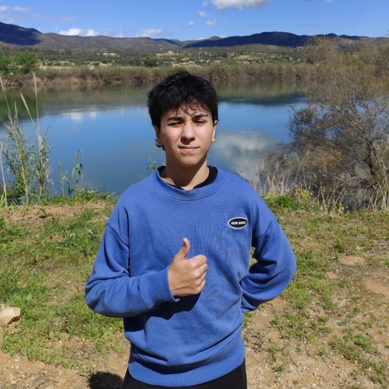 JOHN MUTTER FERNANDEZ