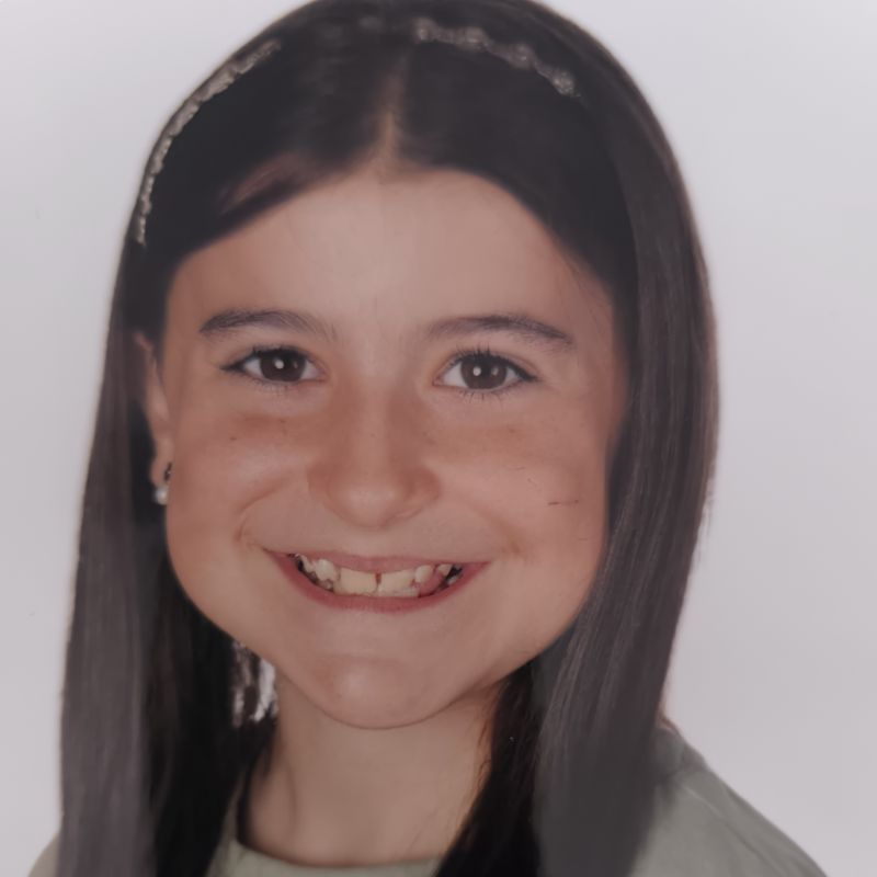 PAULA FERNANDEZ BASCONES