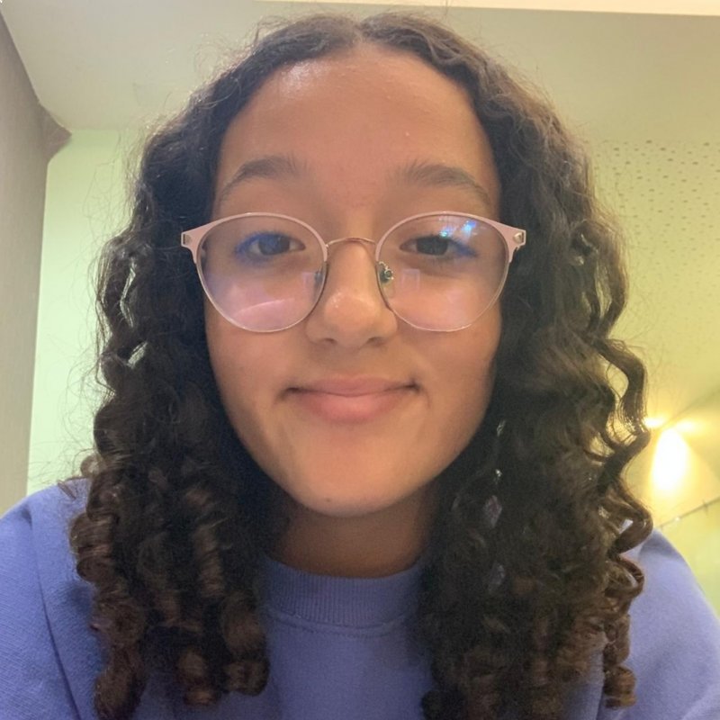 CANDELA FERNANDEZ ALVARELLOS