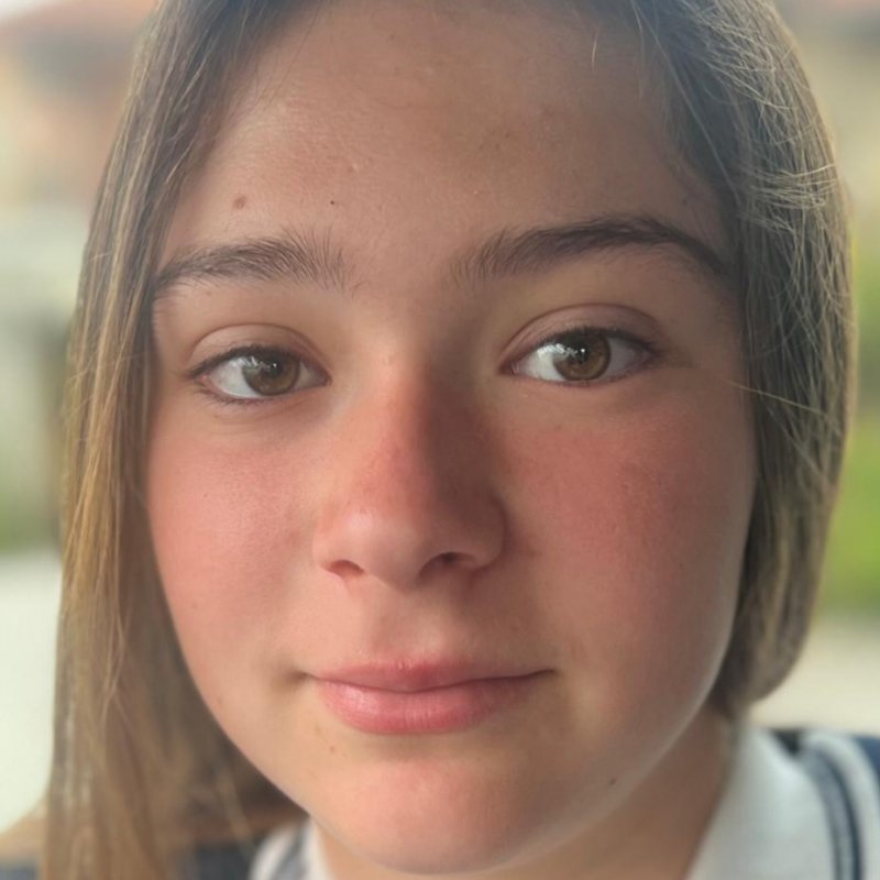 DAFNE CUESTA MANTECON