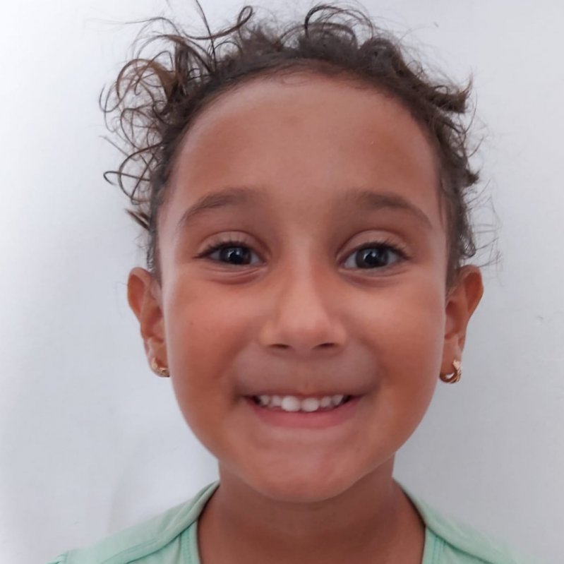 LUA QUELLE SARMIENTO