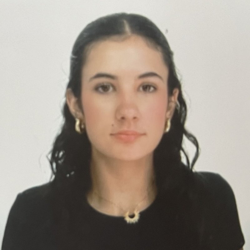 IRATI DEL HOYO AZCUE