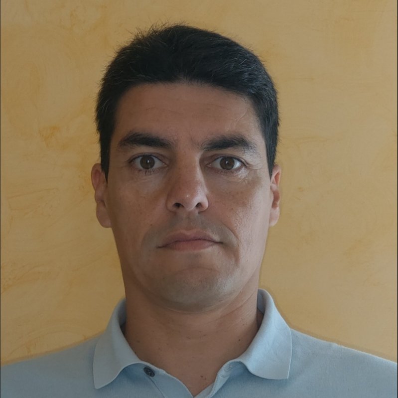 OSCAR PEREZ CARRASCO