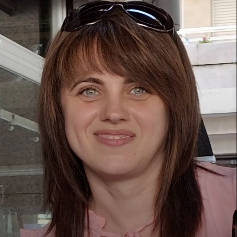 ALIONA STEFOGLO STRUJUC