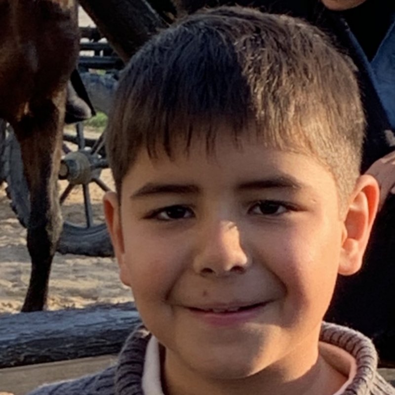 FRAN ESCURRIOLA CALDERON