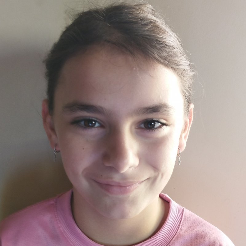 ANDREA  HERMIDA ANIDOS 