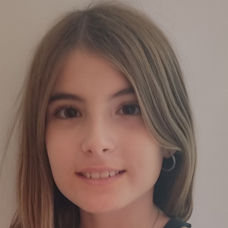 LAIA CASTELLS CORCHETE