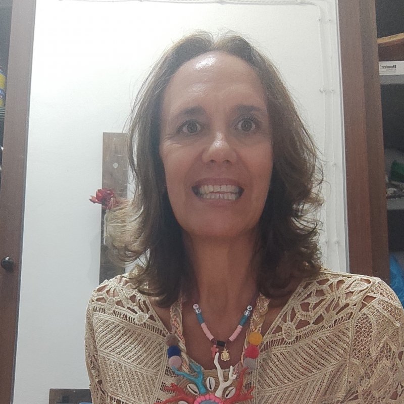 MARGARITA  YEDRO LOSCERTALES 