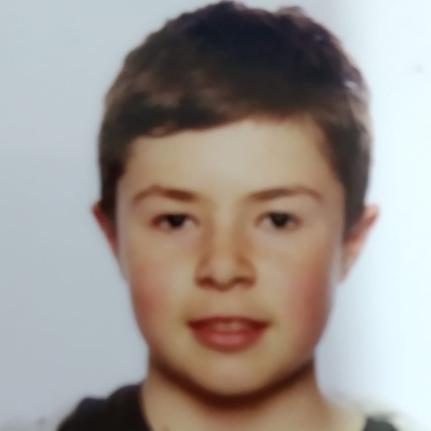 ENOL ROBLEDO VILCHES