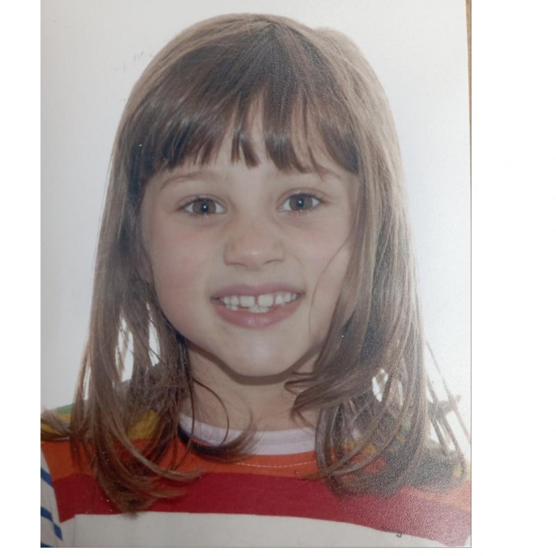 ERIN MYVANWY CAMESELLE HARRIS